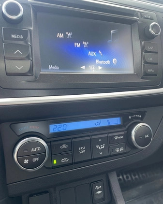 Toyota Auris cena 43900 przebieg: 138400, rok produkcji 2014 z Polkowice małe 466